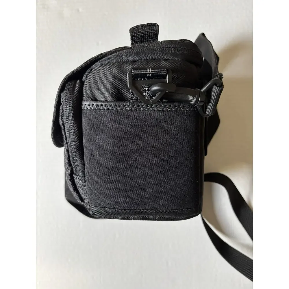 Lowepro Rezo 110 AW Camera Bag w/ Strap - Black. Clean.